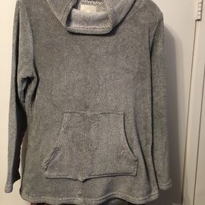 Adrienne Vittadini women’s fleece pullover